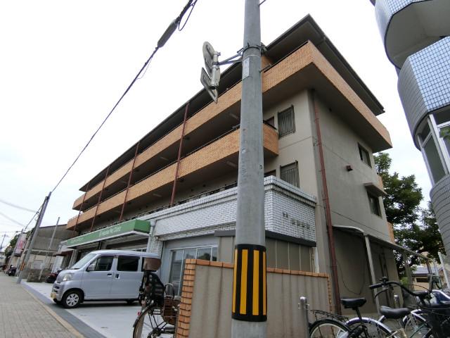 プラットホーム川端通