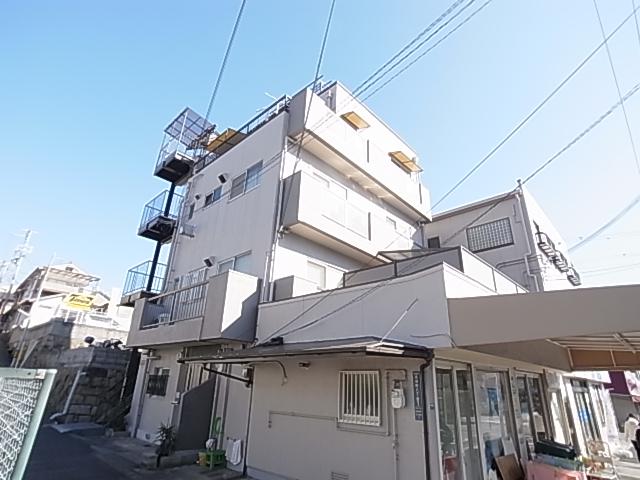マンション輪泉
