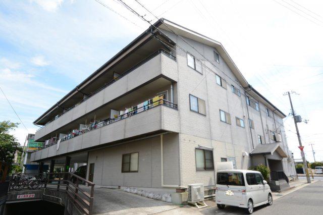 内山マンション