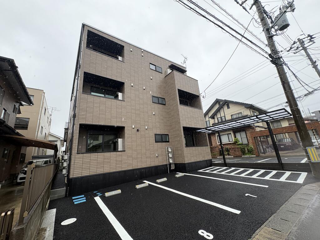 レクスト泉中央