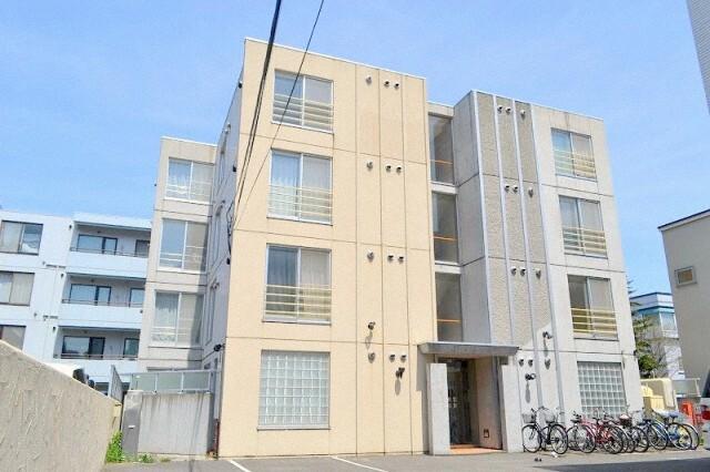 エムプラス山鼻