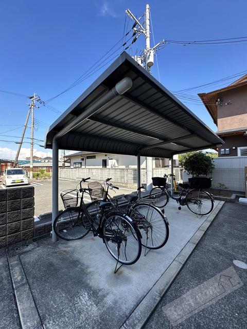 メゾンさくら坂
