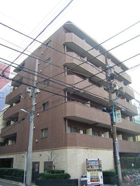 パレステュディオ新宿御苑前(1K/3階)