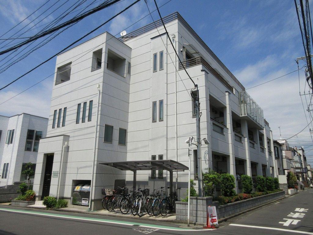 ラ・フェ・ネージュ