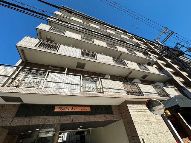 アール江坂