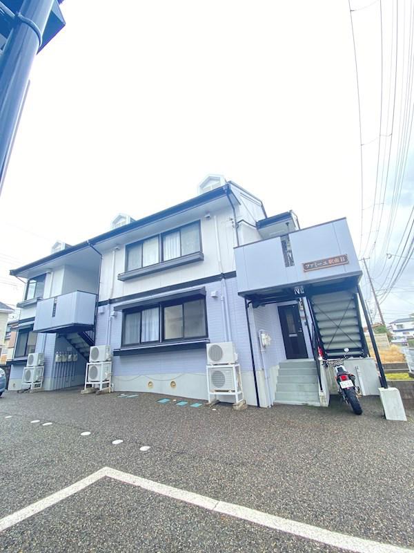 ファミーユ駅南 B棟