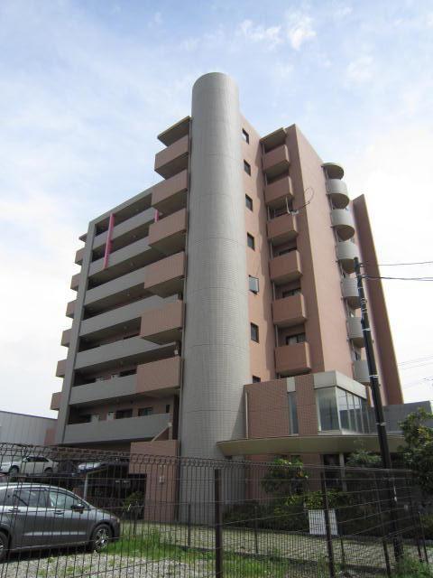 イーストイン