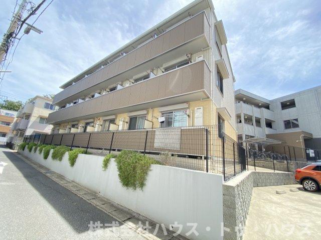 アドラブール