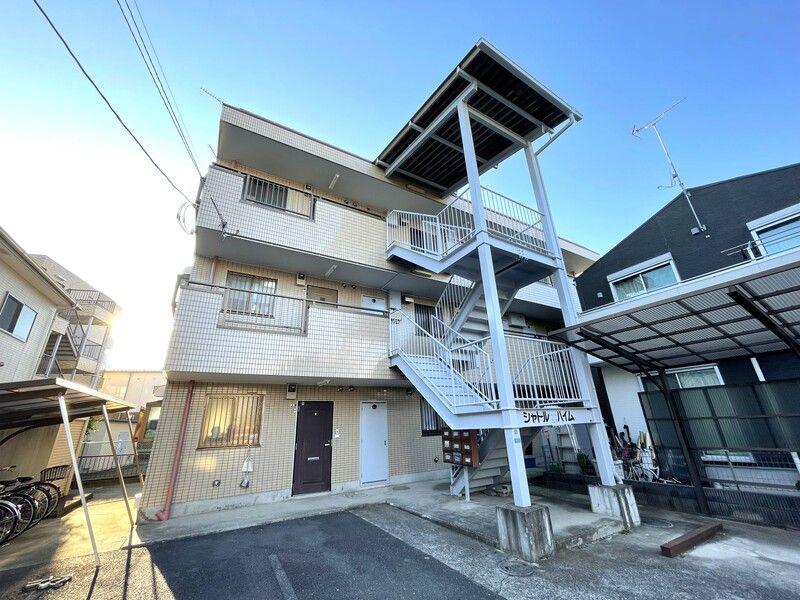 シャトルハイム