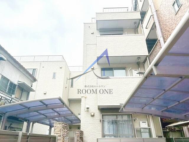 トロワエスポワール