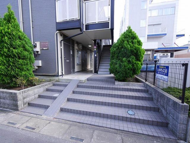 レオパレスハッピーブリッジ