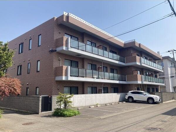 ポミエーレ平岸