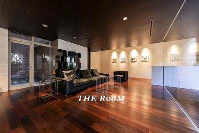 THE UPPER RESIDENCES 南青山