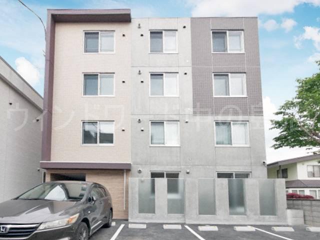 エアフォルク学園前