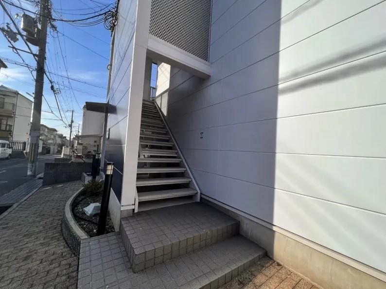 近鉄奈良線 瓢箪山駅(大阪) 徒歩23分 2階建 築24年