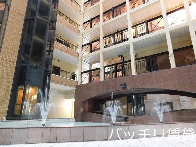 ロマネスク博多駅前