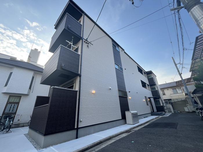 D PORTA HABITATION