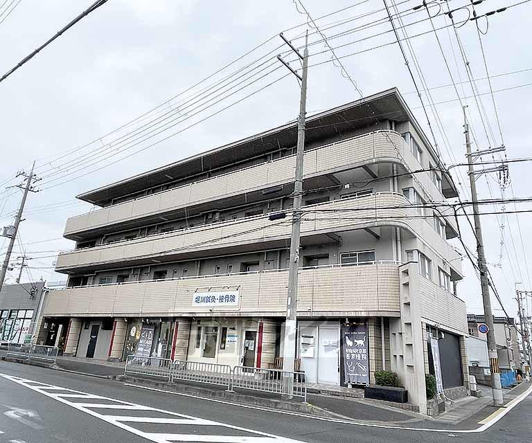 ファミーユ桂(2LDK/4階)
