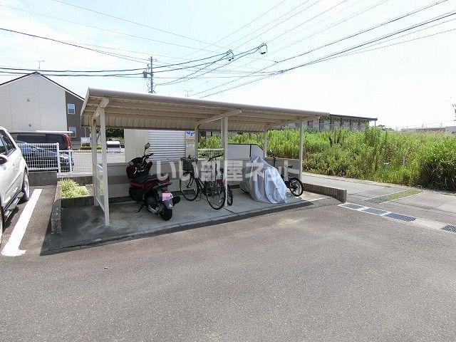Y・Y LILY A