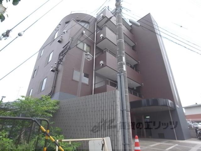 20HOUSE3RD