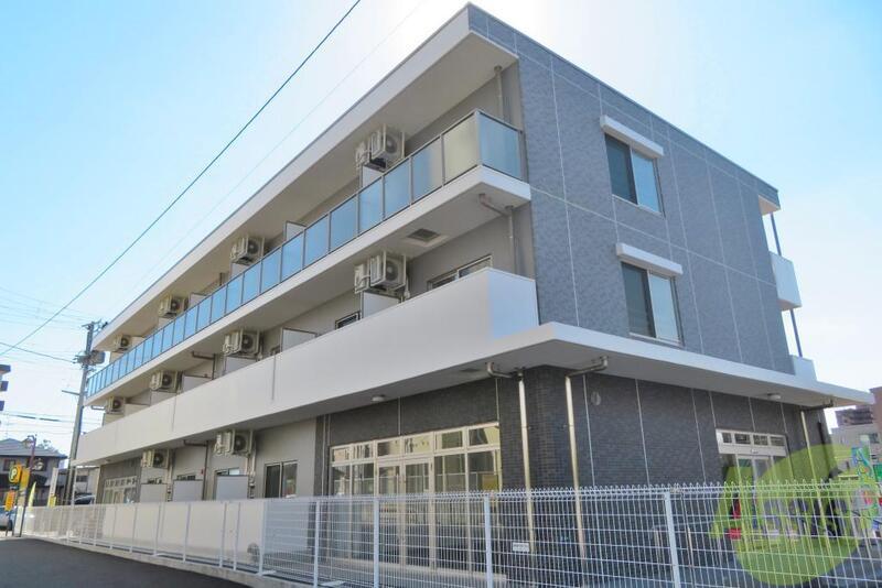 アスコット河原町駅前