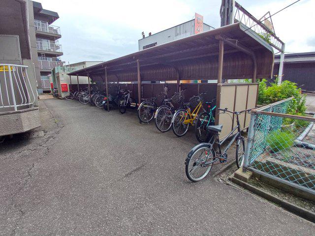 コーポ・モビリエ2号館