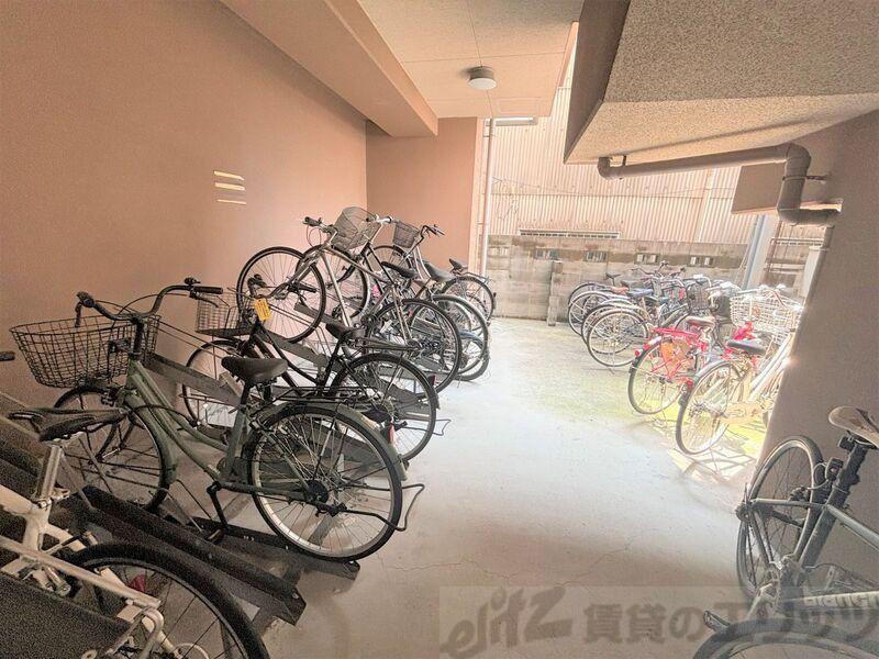 フォレステージュ江坂垂水町