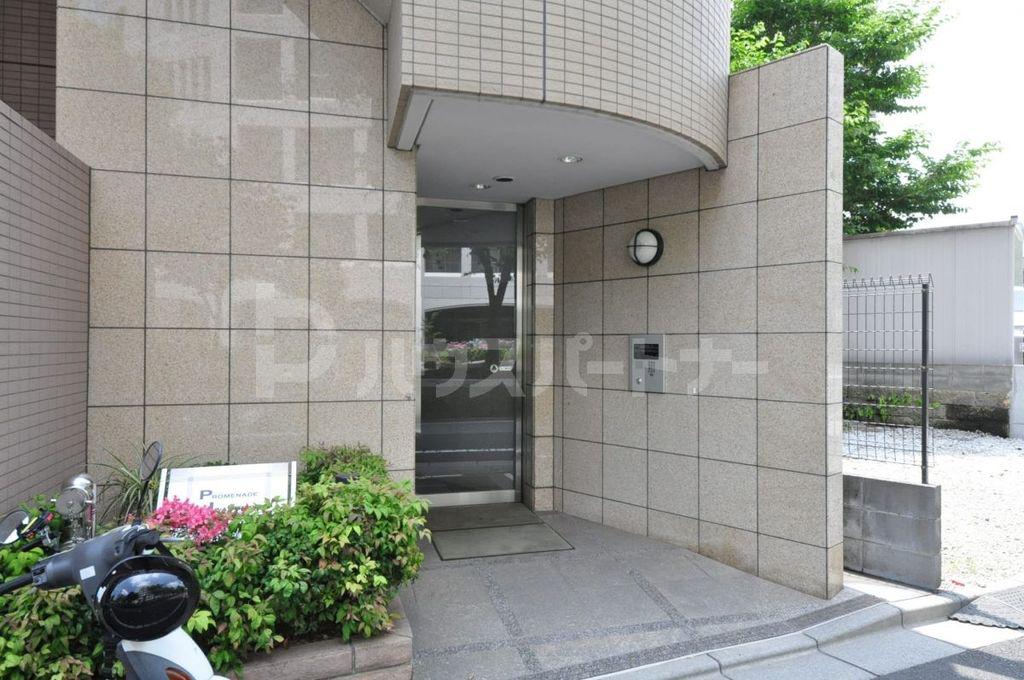 プロムナード岩楯