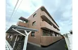 クレッシェンドビル