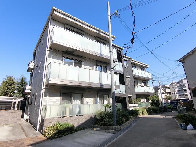 シャーメゾンスパーツィオ