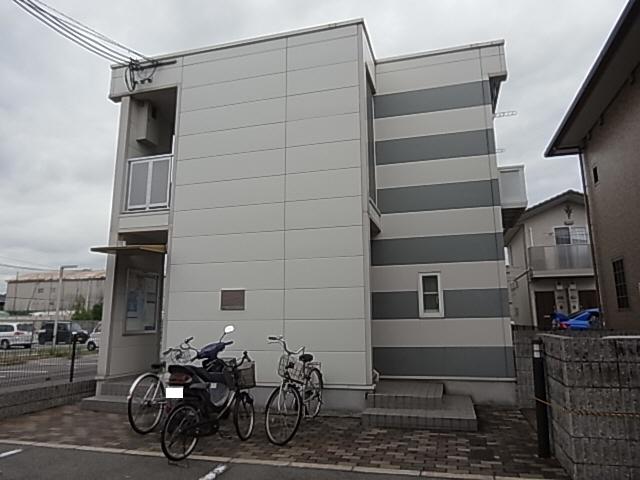 レオパレスウィン