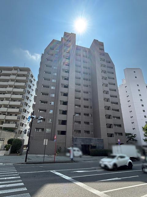 ファミールグラン片平丁