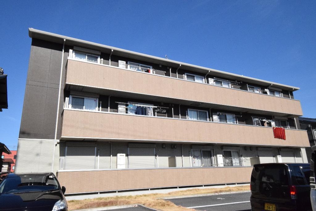 エス プラージュ
