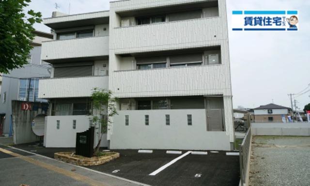 R-STYLE I