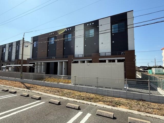 ピンズ下関II
