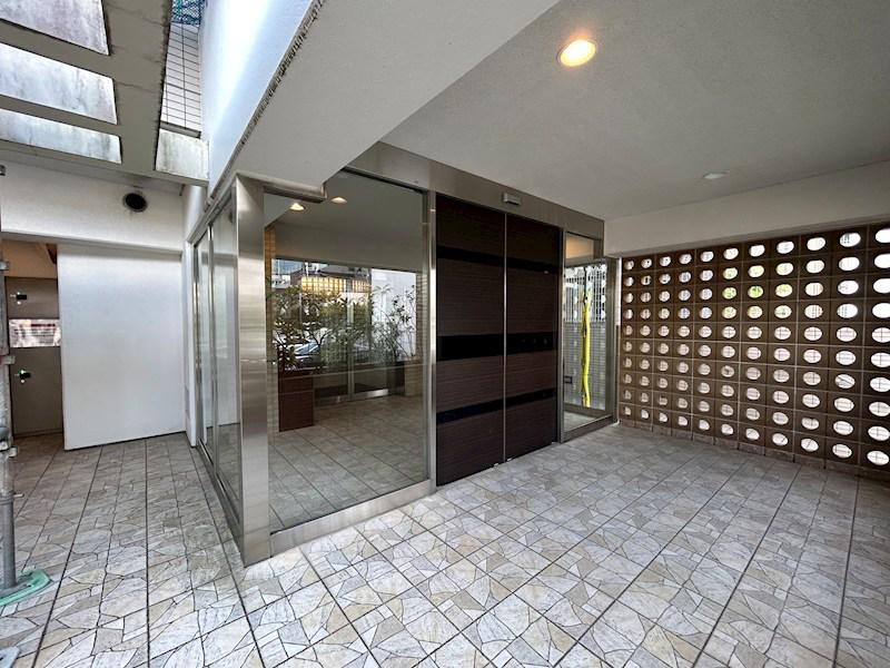 パレス東洋神戸6号館