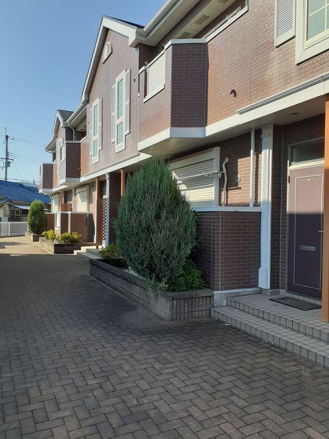 フォンテーヌ北館