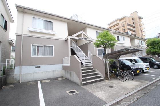 フローラル新庄B棟