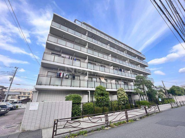 プレシアスムラタ