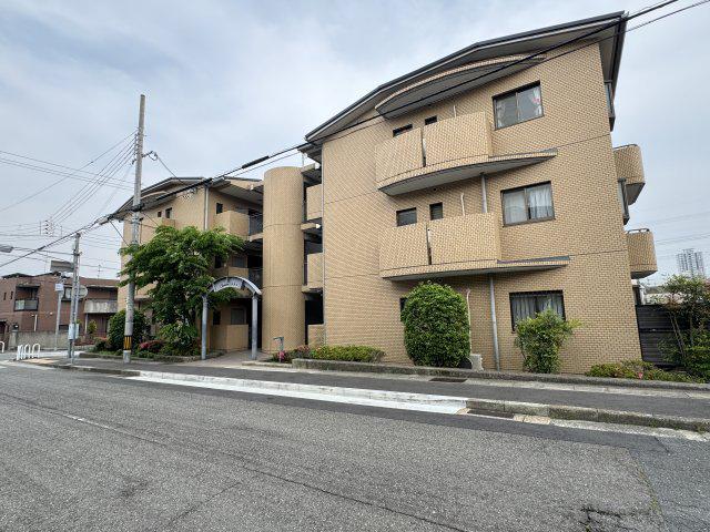 シャルマン屋敷本