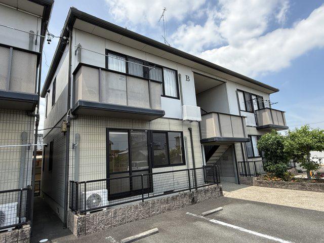 シェモア B
