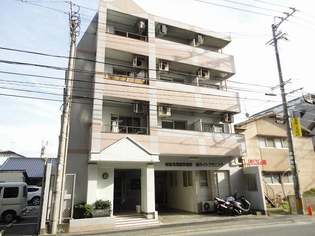 グランピア西新