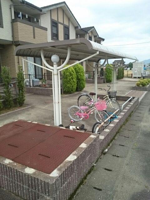 サニーメゾンST B