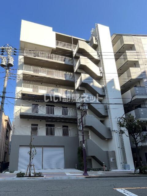 SALUTE TACHIKAWA サルーテ立川