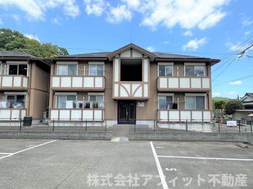 ヴィレッジ中陣 B棟