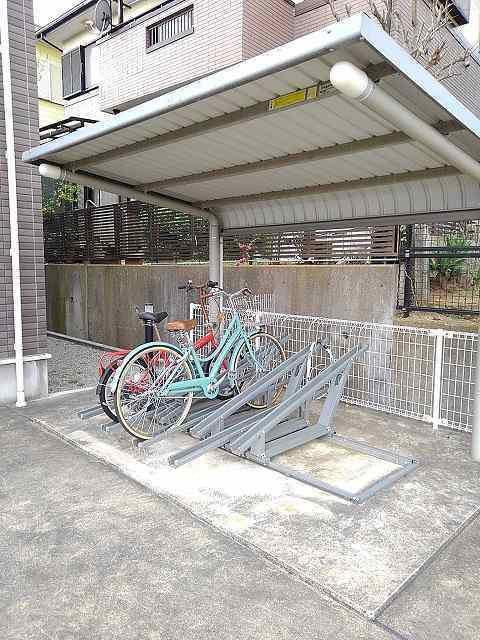メゾンシーダ壱番館