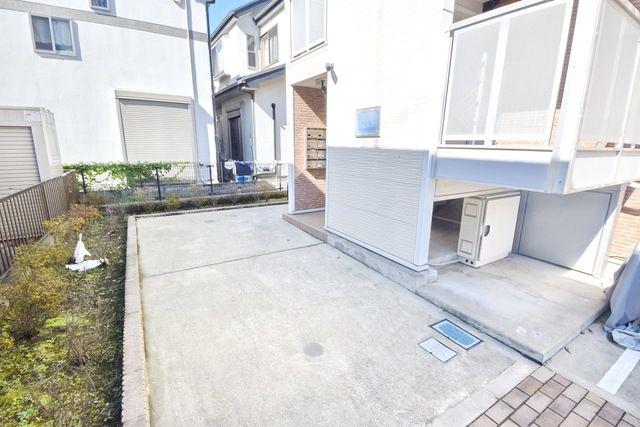 レオパレスディン