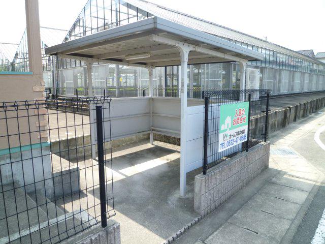 ラフォーレ新屋敷