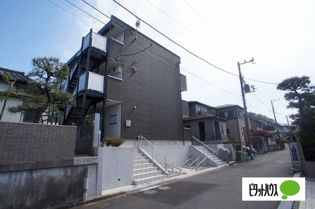 リブリ・鶴ヶ峰II
