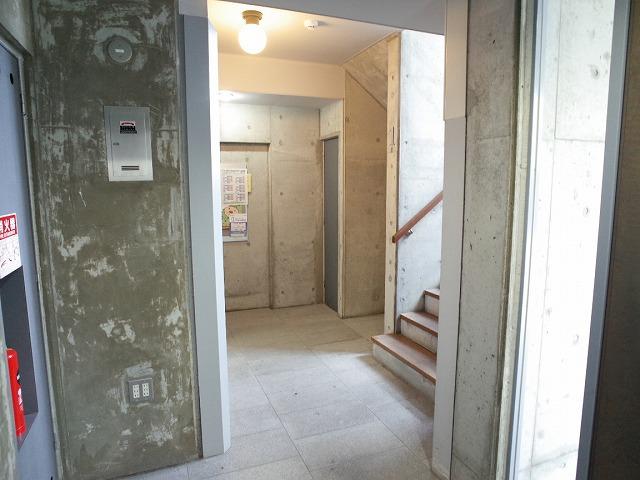 22番館